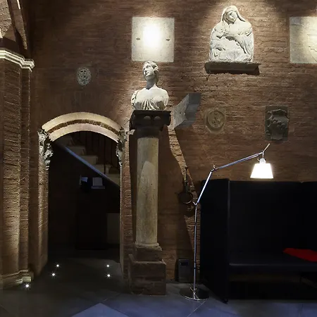 فندق Palazzetto Rosso - Art سيينا