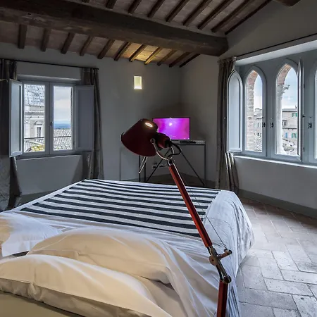 Hotel Palazzetto Rosso - Art Siena