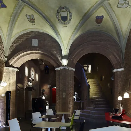 Palazzetto Rosso - Art 3* 锡耶纳