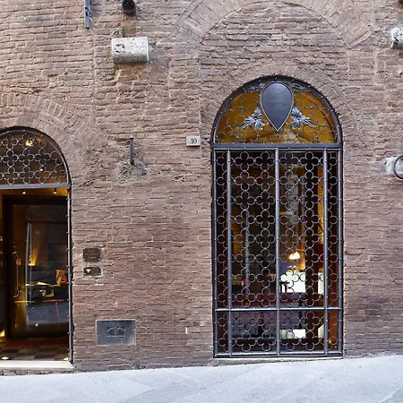 Hotell Palazzetto Rosso - Art