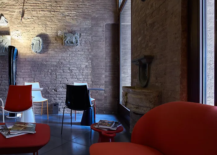 Palazzetto Rosso - Art 3*