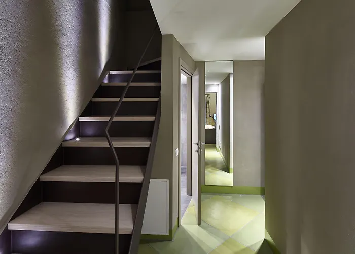 Palazzetto Rosso - Art 3*