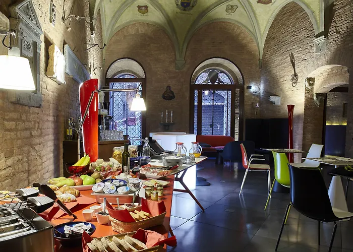 Palazzetto Rosso - Art 锡耶纳