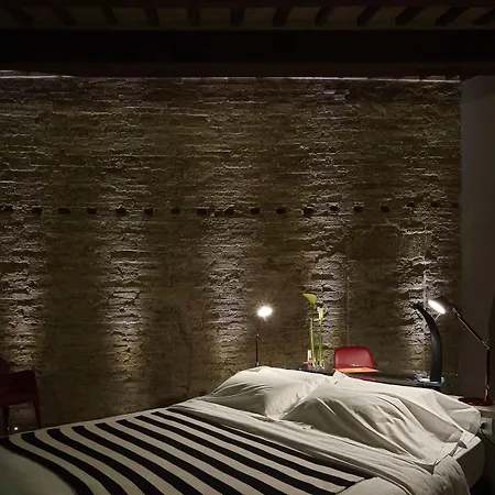 Palazzetto Rosso - Art 3*