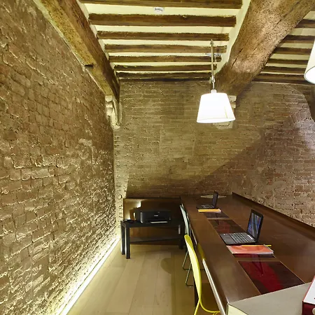 Szálloda Palazzetto Rosso - Art Siena