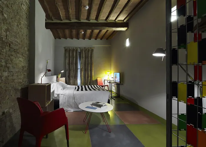 Palazzetto Rosso - Art 3*