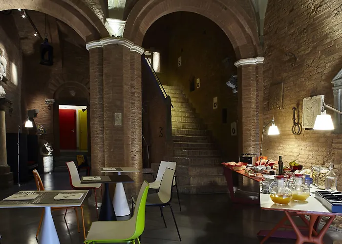 Palazzetto Rosso - Art