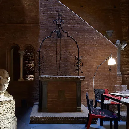 Palazzetto Rosso - Art Hotel Sienne