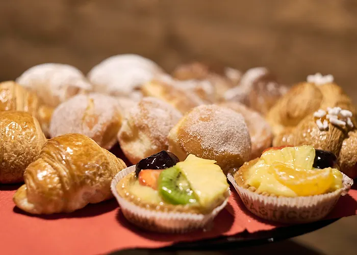 Palazzetto Rosso - Art