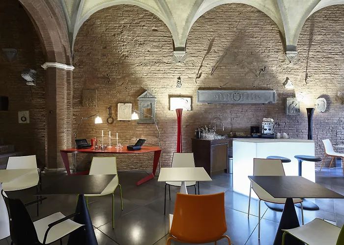 Palazzetto Rosso - Art Hotel Siena