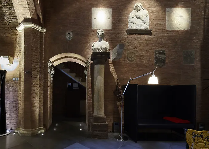 Hotel Palazzetto Rosso - Art Siena